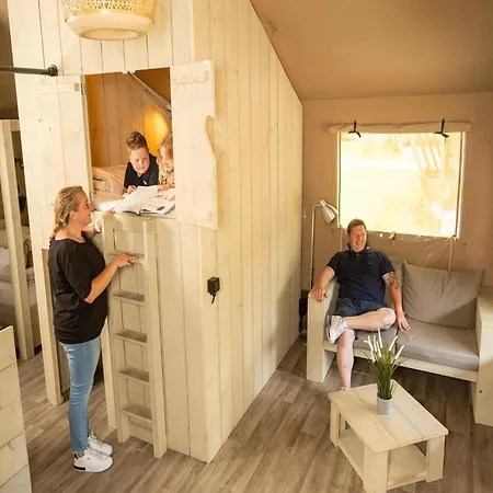 Luxuszelt Im Serengeti Park Lüks kamp alanı Hodenhagen